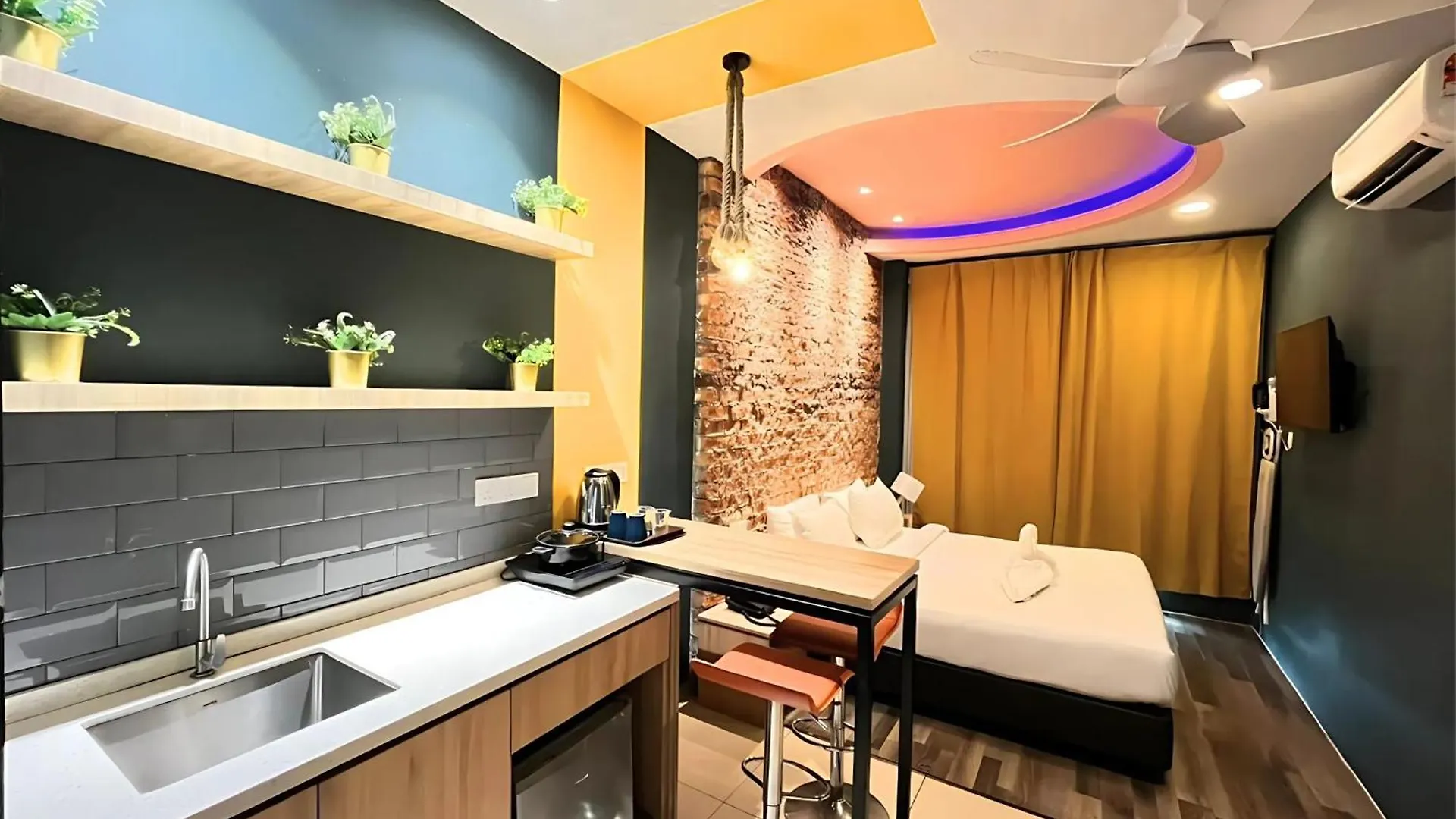 Smile Hotel Wangsa Maju Kuala Lumpur 2*,  Malaysia